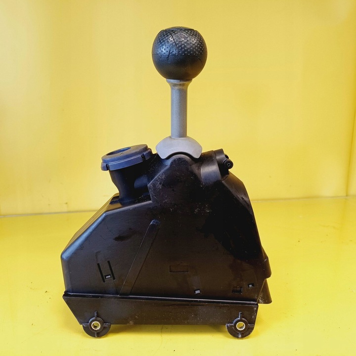 фото №7, Домкрат автомат smart fortwo i 0003420v022 nr63