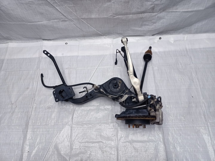 фото №1, Nissan x-trail t32 поворотна опора зад задня ліва комплект