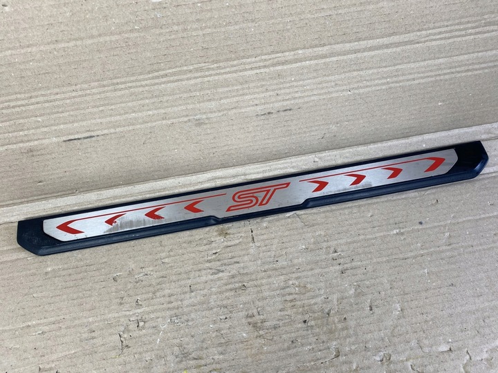 фото №1, Ford focus iii mk3 st - планка накладка порогова ліва / cm51-a132k15-ab