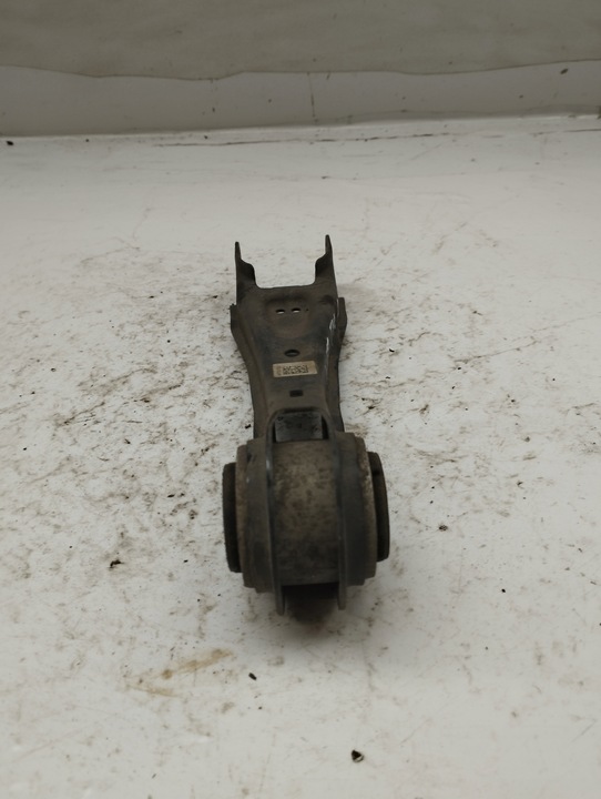 фото №11, Mercedes a35 w177 amg важіль лівий праві зад a2473501800