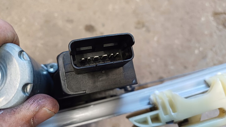 фото №5, Opel crossland подъемник стекла левый переднее 98820-p1m20