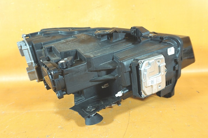фото №11, Audi q2 81a 34km rhd uk лампы полный led комплектные 81a941033c / 81a941034c