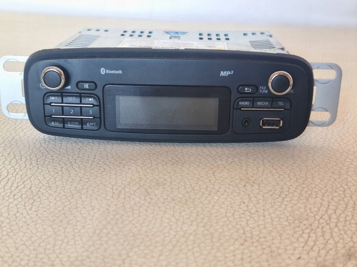фото №1, Магнитола usb блютуз renault clio iv 4 oem номер 281154149r