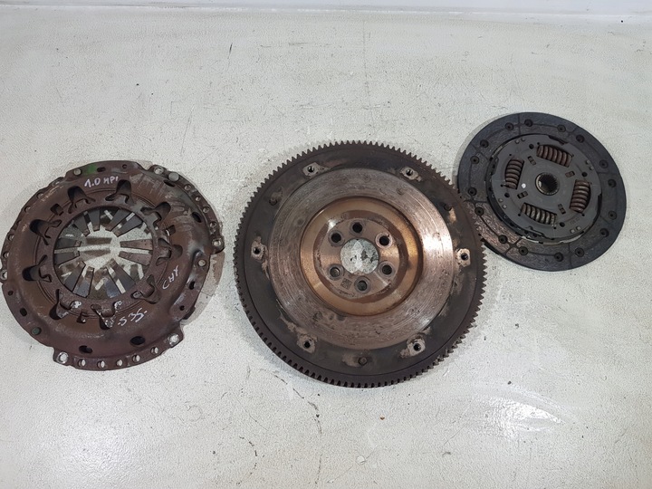 фото №1, Сцепление комплектные 04c105269b vw up skoda citigo seat 1.0 mpi chy