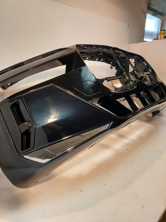 фото №12, Bmw g70 i7 m набор бампер карбон schwarz 416 eu