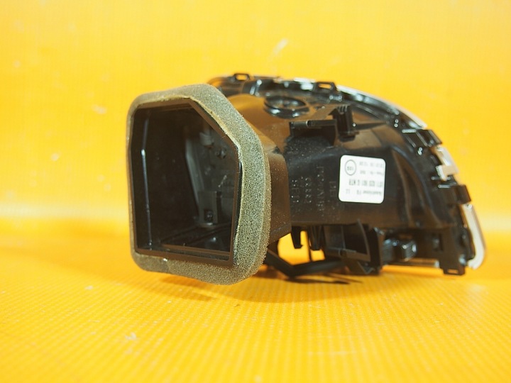 фото №14, Audi a5 8t решётки воздуховод консоли комплект. 8t1820901g