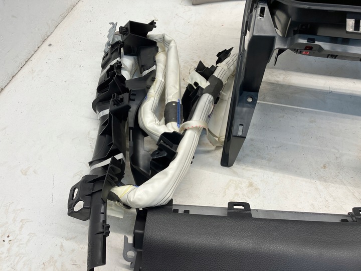 фото №9, Rav4 v панель консоль подушка безопасности шторы потолок серый комплект