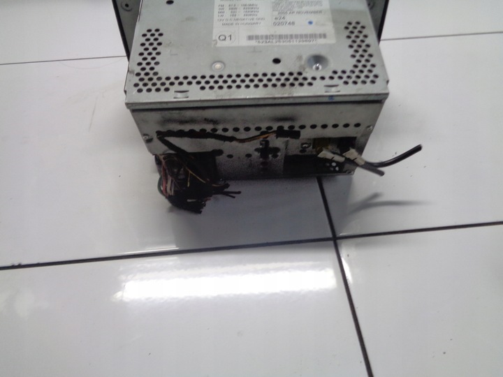 фото №6, Mercedes w203 радио cd заводские a2038705089