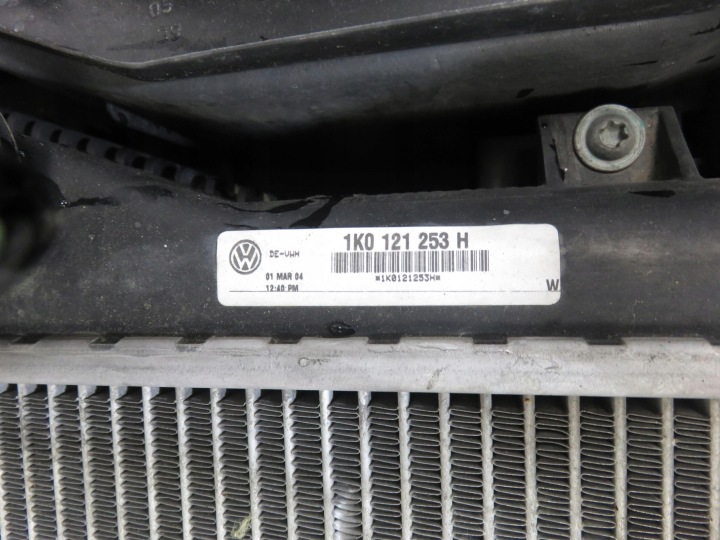 фото №9, Передня панель vw touran i 1t0805303a 1k0121253h
