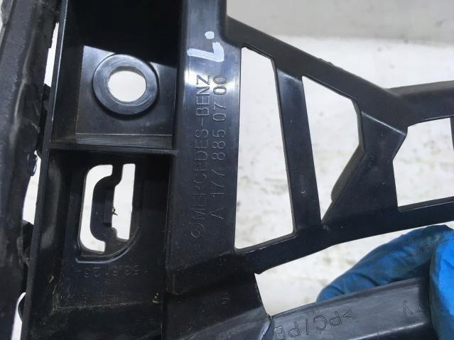 фото №8, Ползун бампера левый зад mercedes a-klasa w177 eu