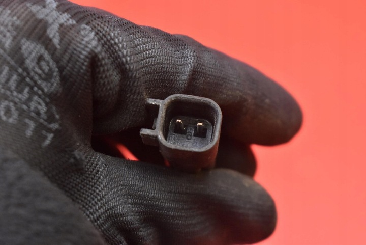 фото №9, Поворотна опора ступиця праві перед 1030606-00-d tesla модель s p85d awd 12-20