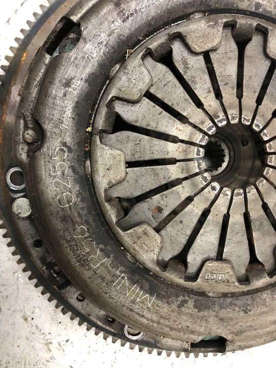 фото №3, Сцепление kpl. диск прижим mini cooper r56 1,4b