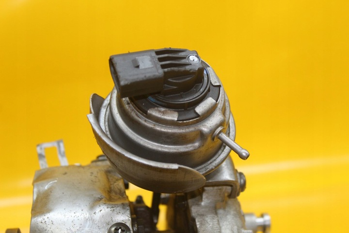 фото №6, Turbo турбіна турбонагнітач vw passat b7 2.0 tdi cfgb 03l253010f gtc1549vz