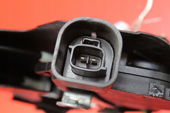 фото №7, Замок дверь левый зад задний toyota rav 4 ii 5d 00-05