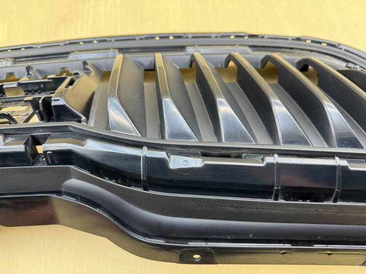 фото №11, Skoda scala 19r- решётка радиатора решётка бампера перед 657853653a