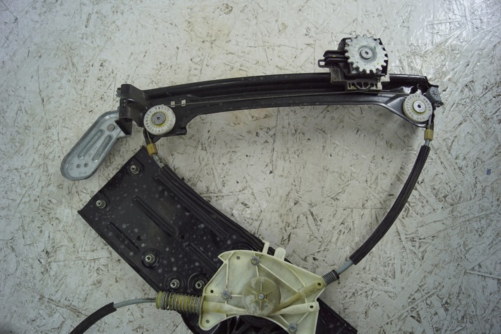 фото №7, Механізм скла праві зад maserati quattroporte vi