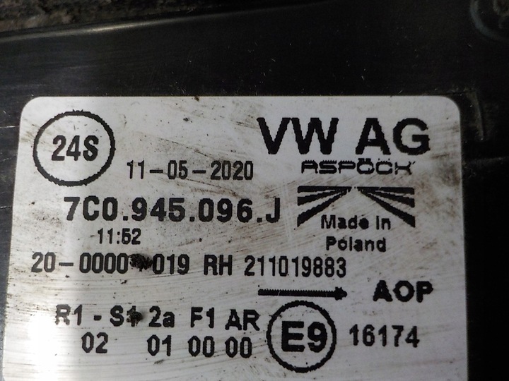 фото №9, Crafter man tge 17- лампа зад правая