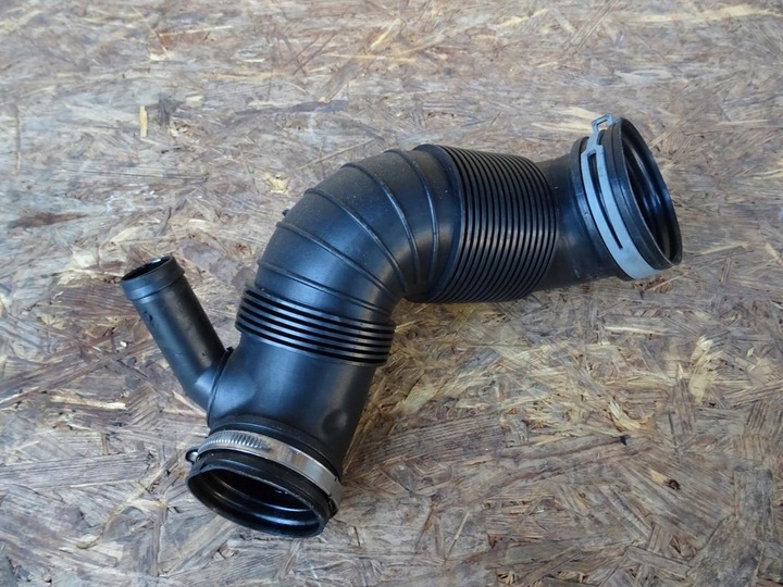 фото №2, Audi a3 8p golf v 2.0 tdi cba труба шланг шланг інтеркулер 3c0129654