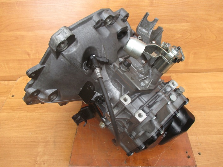 фото №9, Opel astra j corsa d e meriva b 1.3 cdti коробка передач u394 w394 e394 drobny fre