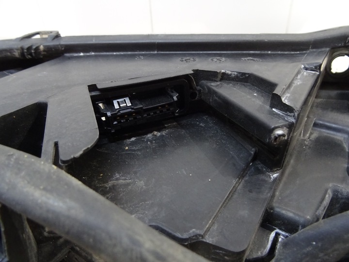 фото №14, Xc90 лампа права передня ксенон поворотний 30698575