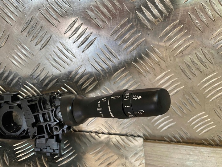 фото №5, Subaru forester v usa 19-24 перемикач комбінований підкермові важелі