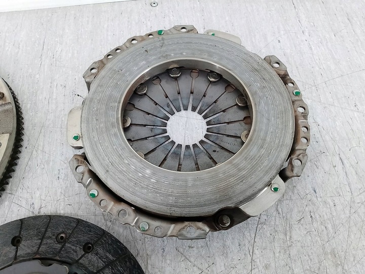 фото №6, Зчеплення комплектні mazda 3 iii pe2116460a pe21-16410 2.0 16v