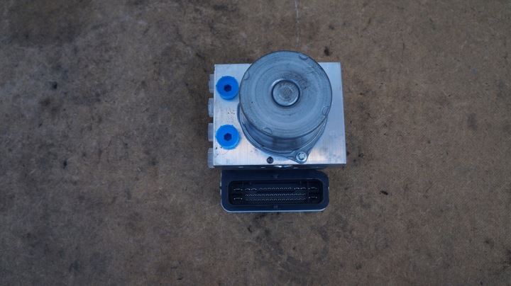 фото №7, Toyota yaris 2022 насос abs 0265957151 44540-od860