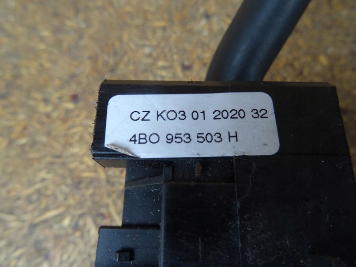 фото №12, Audi a3 8l a6 c5 рулевой/подрулевой переключатель комбинированный 8l0953513g 4b0953503h