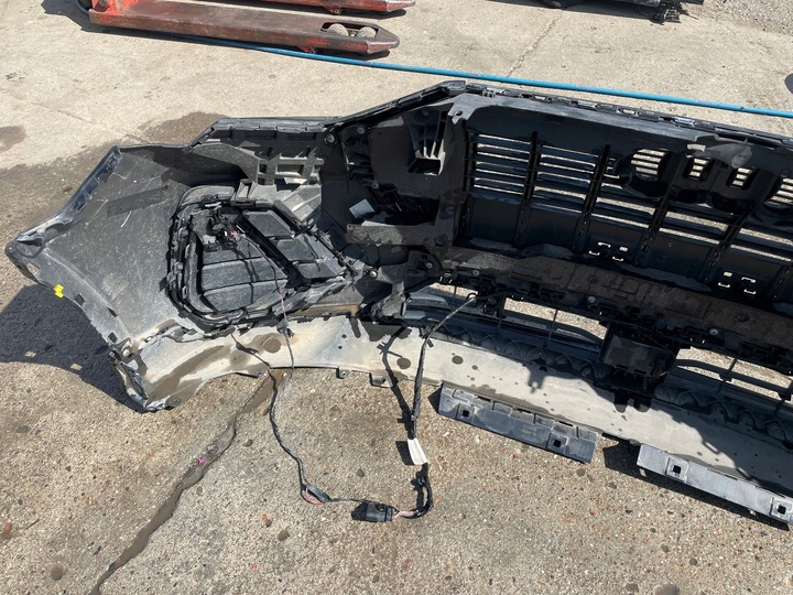 фото №12, Audi q3 83a s-line бампер перед переднє 4pdc колір y9t