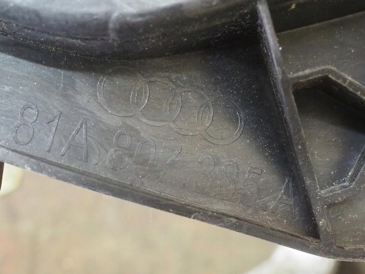 фото №16, Ковзун бампера заднього audi q2 81a 81a807385a