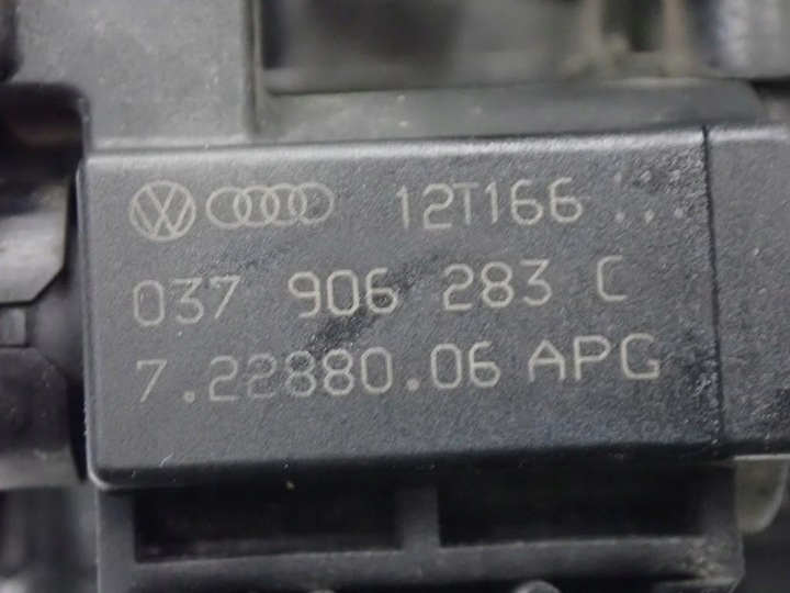 фото №11, Коллектор всасывающий оригинал 03f129711h 03f145749b skoda yeti 5l 1.2 tsi cbz 12r