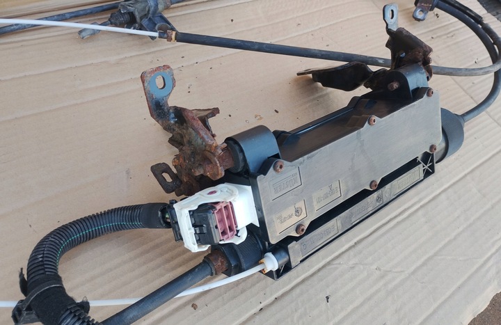 фото №9, Гальмо ручний електричний механізм троси citroen c5 iii x7 9674099780