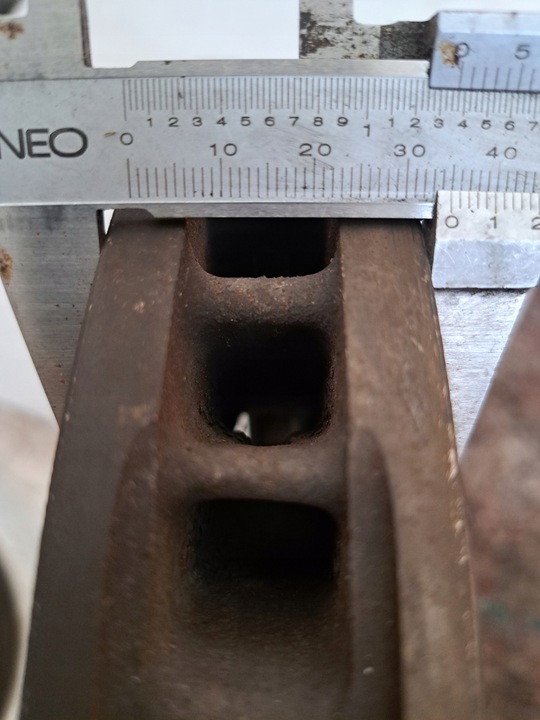 фото №12, Зажимы диски тормоза перед bmw g20 g21 g30 g31 g01 g02 348 mm м-пакет