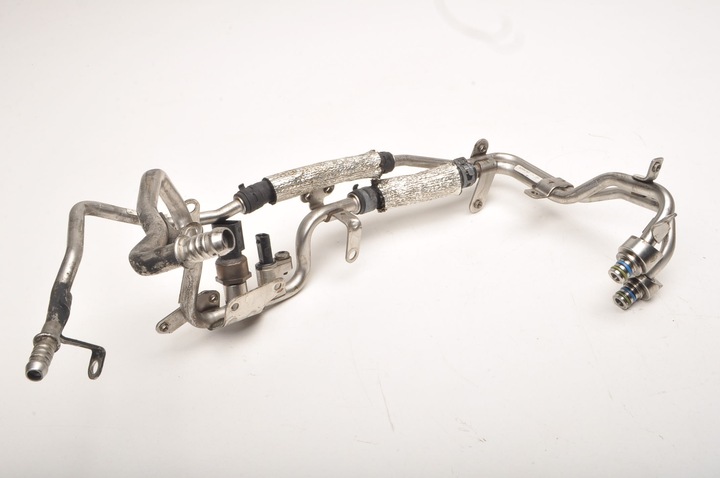 фото №1, Bentley bentayga audi q7 sq7 a8 4.0 шланг топлива 057130300ce 057130299af