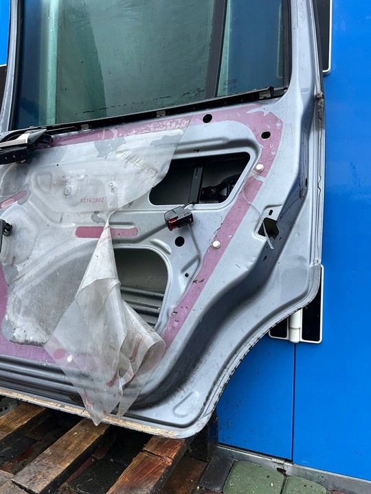 фото №10, Двері праві праві зад задні opel zafira b скло