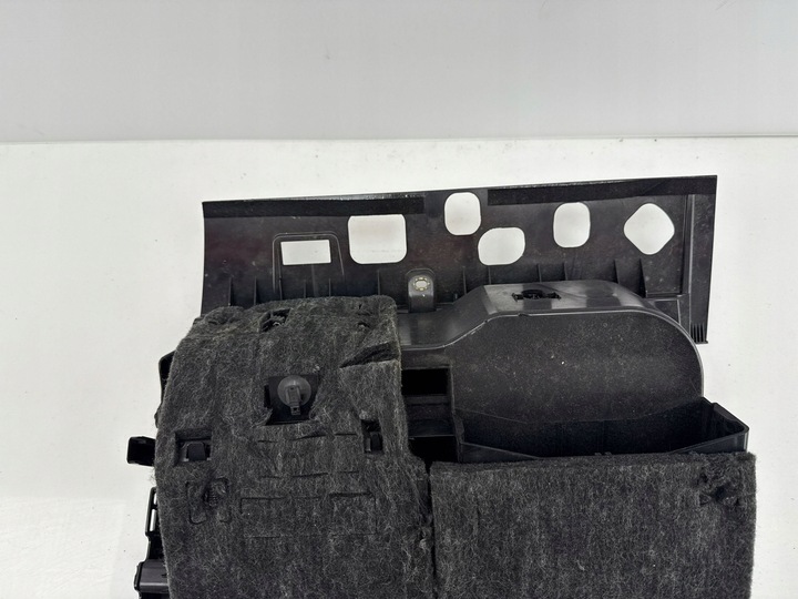 фото №10, Audi a6 c7 2015 з спереду бардачок панелі розподільчої