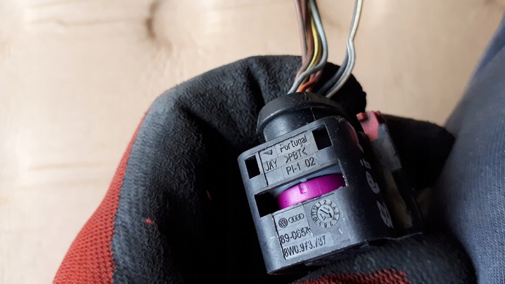 фото №8, S4 b9 a4 8w штекер роз'єм лампи 8w0973737