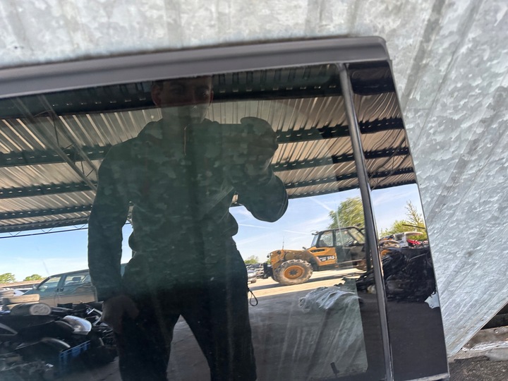 фото №5, Стекло дверь правые зад audi a4 b8 avant as3