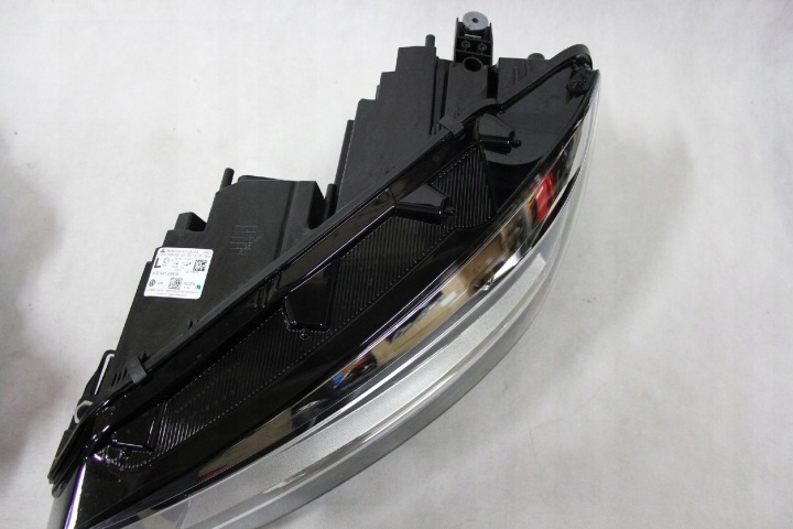 фото №11, Лампи led перед vw touran 5tb941035b 5tb941036b