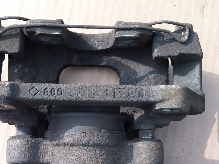 фото №6, Супорт гальмівний лівий перед mini cooper one r50 1.6 b європа