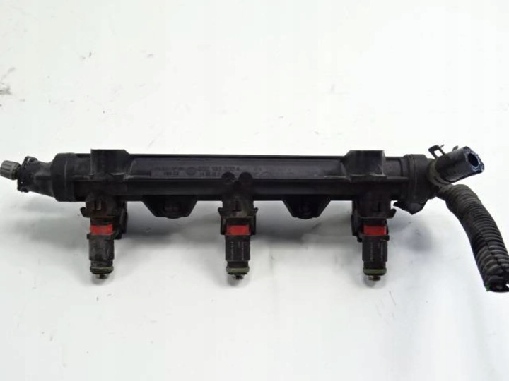 фото №8, Форсунка бензиновий vw polo 1.2 05-14 vag 03e906031c