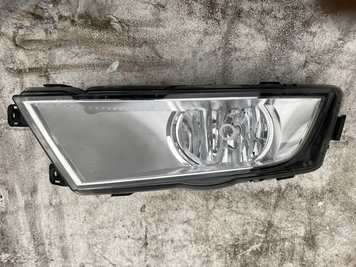 фото №1, Skoda octavia iii 5e0941699d галоген przecimwgielny левый