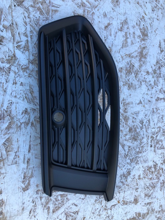 фото №1, Решётка решётка правая audi a6 c8 4k0