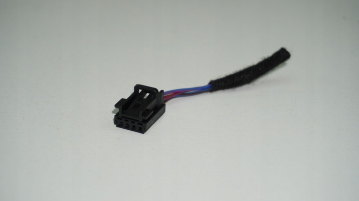 фото №5, Audi volkswagen штекер разъём соединитель 8e0973754