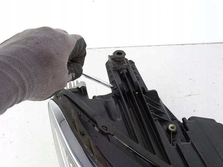 фото №8, Лампа перед передня права vw passat b8 рестайлінг