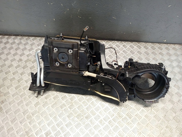 фото №11, Bmw (oem) 9325138 1' f20 f21 отопитель