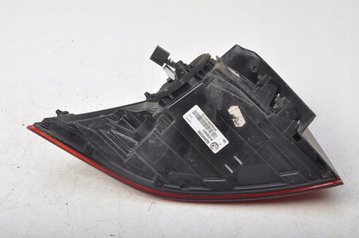 фото №7, Vw golf vii лампа права задня праві зад 5g0945208