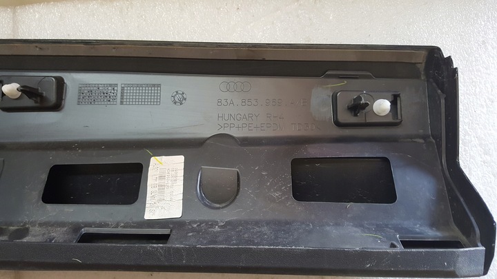 фото №9, Планка двері лівий зад audi q3 ii 83a853969a/b