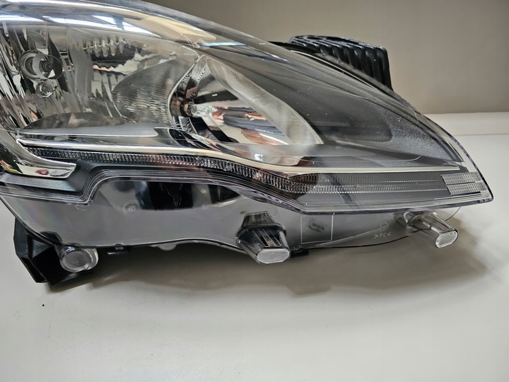 фото №10, Лампа передняя правая правый перед peugeot 3008 5008 i 1 рестайлинг led 9805505380