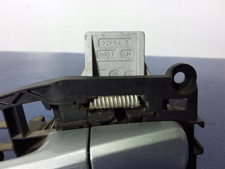 фото №10, 24463749 ручка левый зад opel astra h фиолетовая